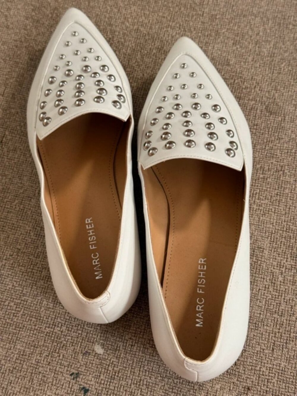 Marc Fisher white pointed toe flats Size 8
